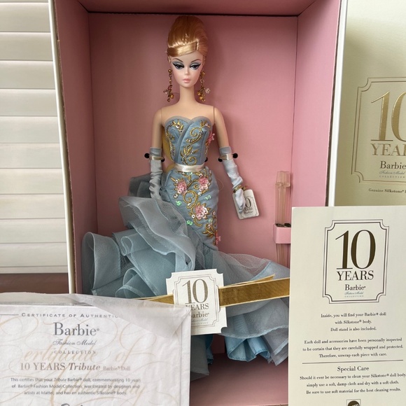 BARBIE Fashion Model Collection 10 Year Tribute BFMC (Blue)